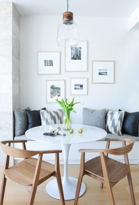 Coastal Home Decor: 5 Tips for Casually Sophisticated Spaces - Breakfast Nook